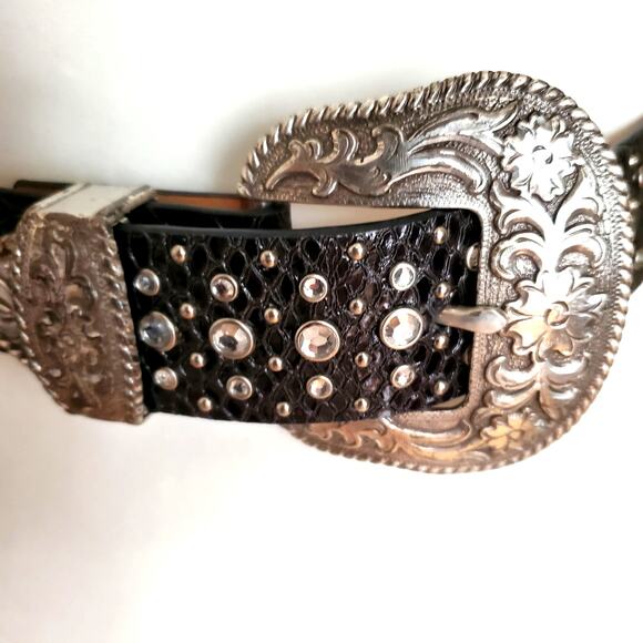 Ariat Black Leather Bling Belt 26/65 Crystal Reptile Print Tooled Buckle Western - Picture 3 of 8